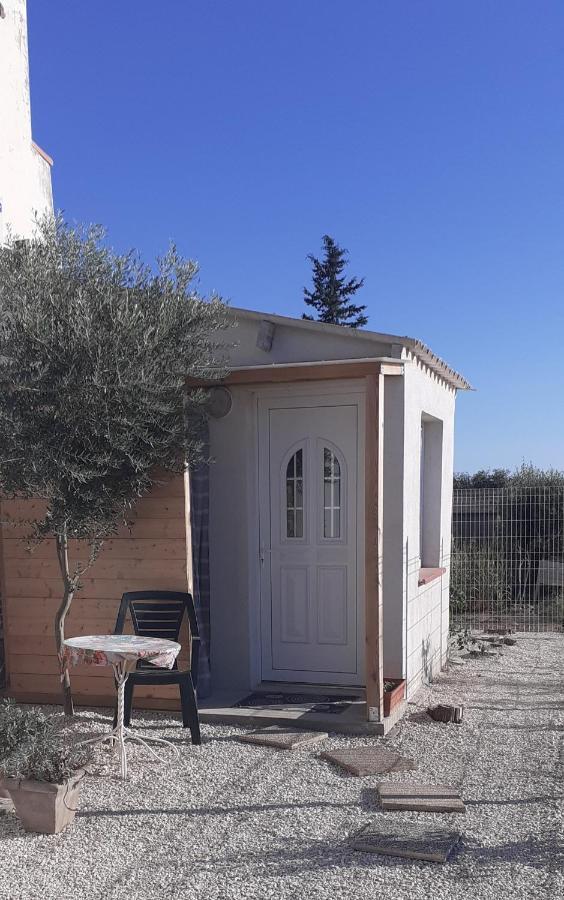 Apartament Mas Vincent La Fare-les-Oliviers Zewnętrze zdjęcie