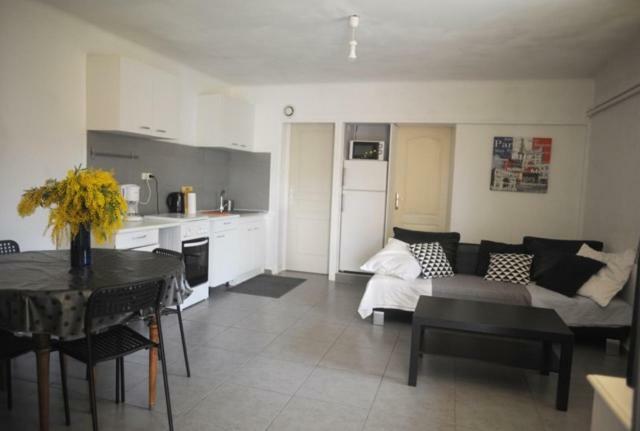 Apartament Mas Vincent La Fare-les-Oliviers Zewnętrze zdjęcie
